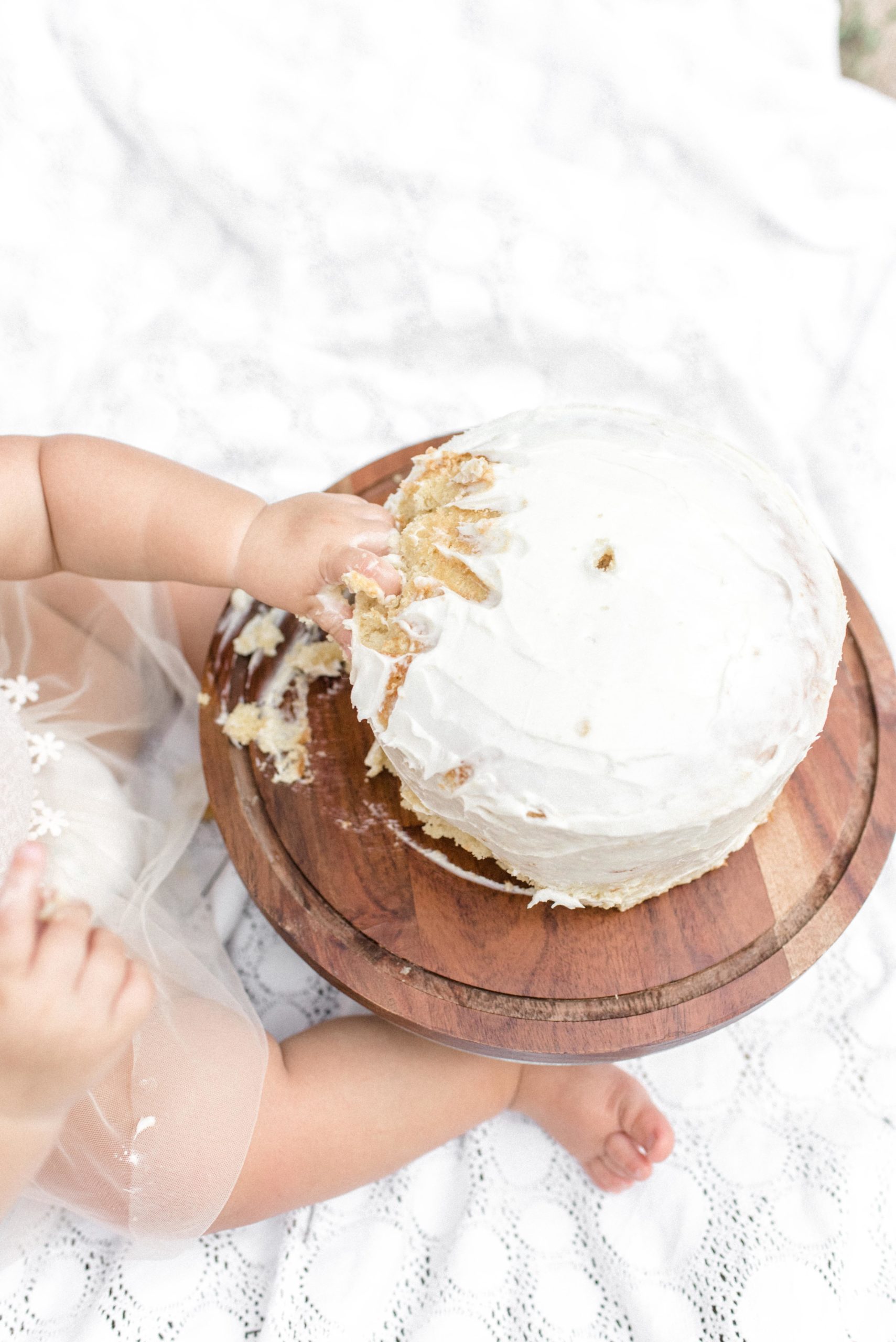 Cake smash for baby girls first birthday.